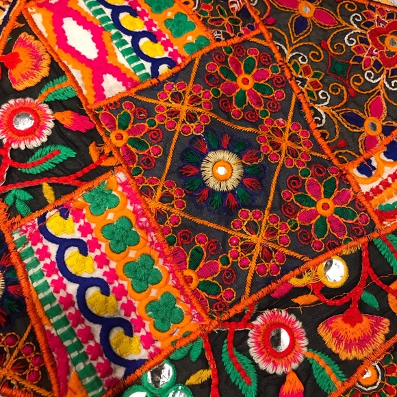 Handmade pillowcase from India - Picture 2 of 3